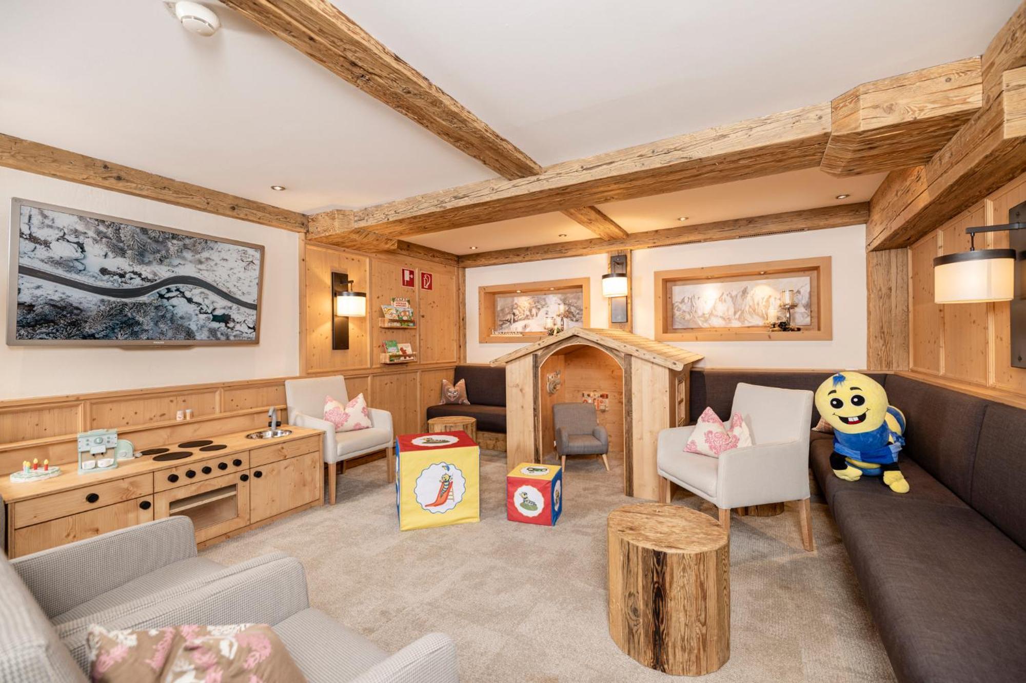 Kinder- & Gletscherhotel Hintertuxerhof מראה חיצוני תמונה